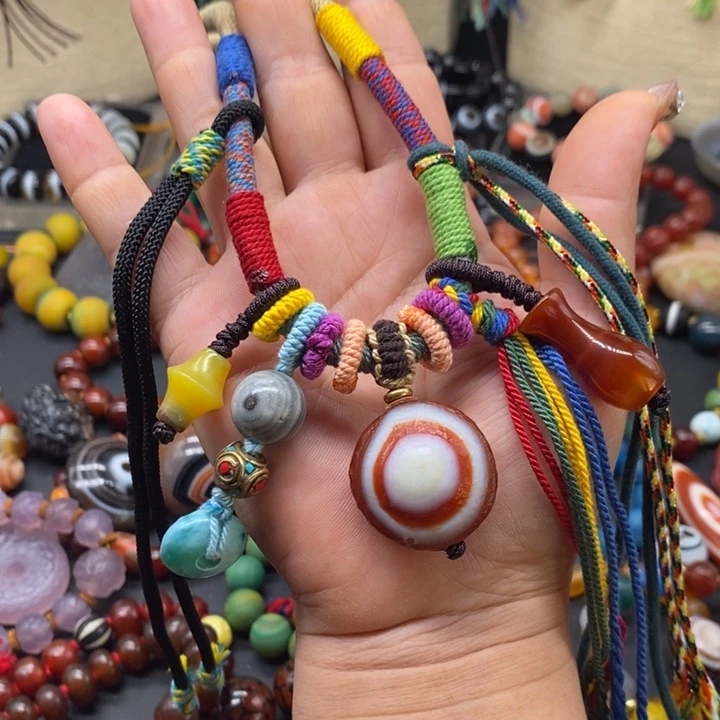 玛瑙/玉髓颈饰未镶嵌