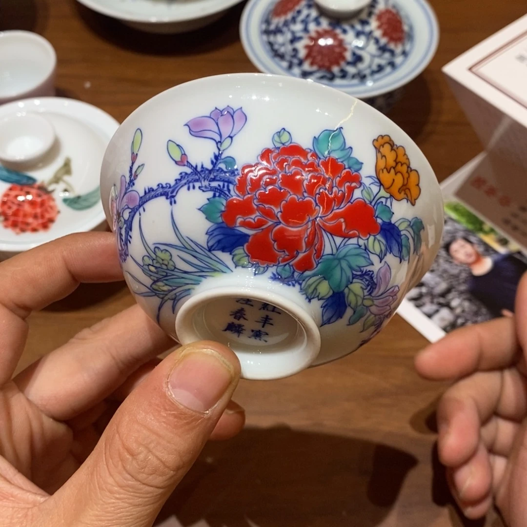 青花手绘作品陶瓷