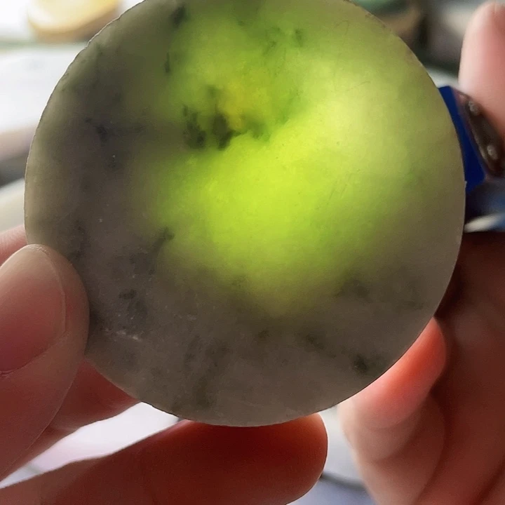 翡翠挂件未镶嵌毛料69