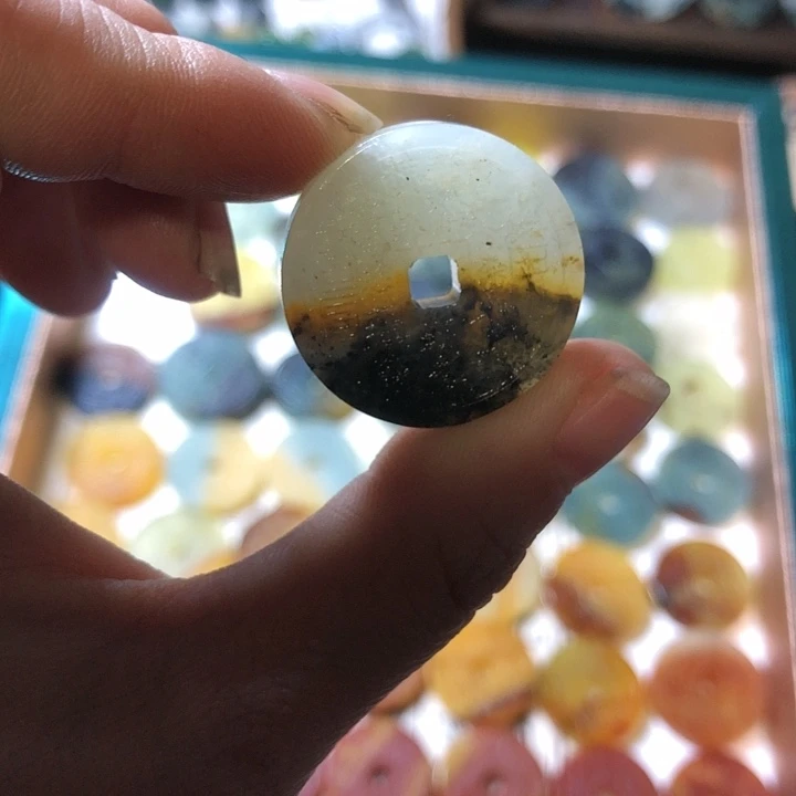 岫玉岫玉挂件 未镶嵌