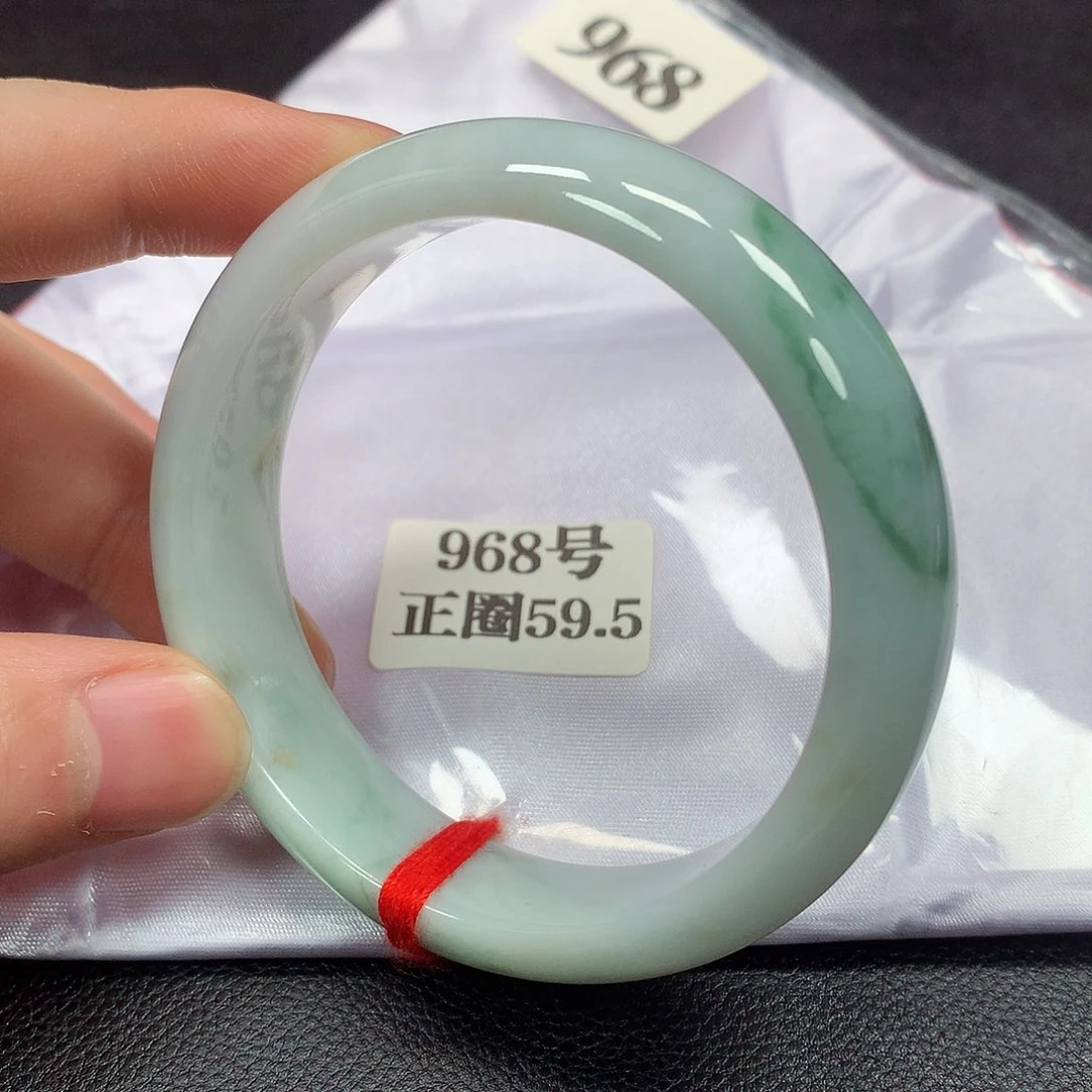 翡翠手镯未镶嵌968号