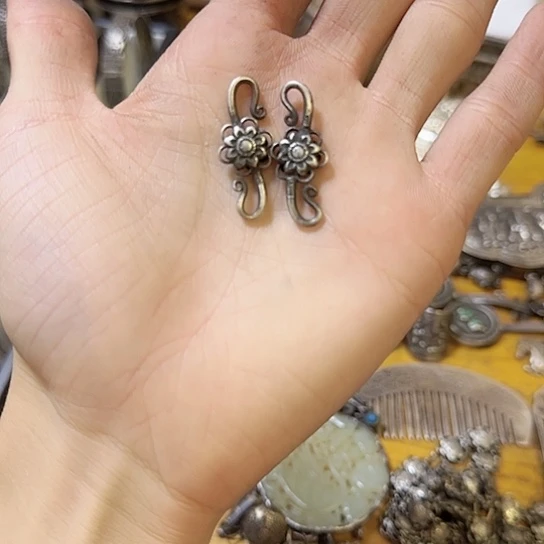 嘉***齋吊坠925银花岗岩梅花勾