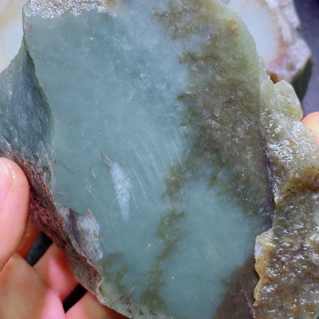 和田玉未镶嵌珠宝半成品