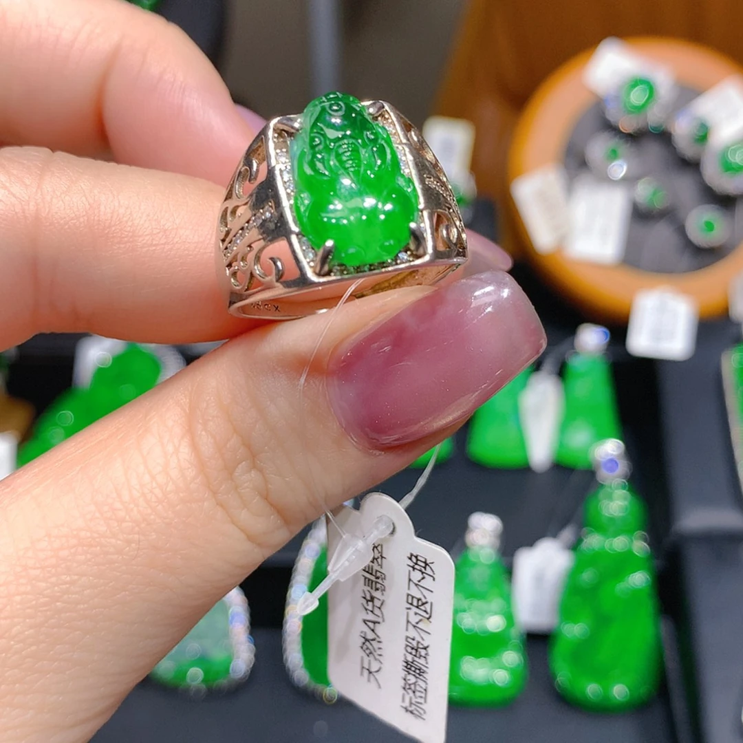 【闪购商品】颈饰银S925镶嵌翡翠柒姐