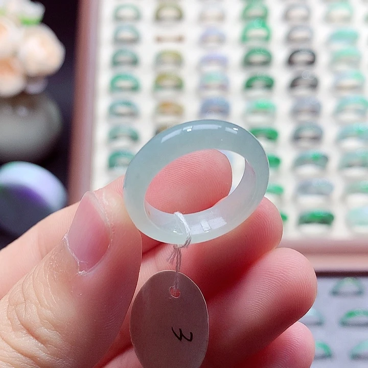 翡翠未镶嵌戒指21号