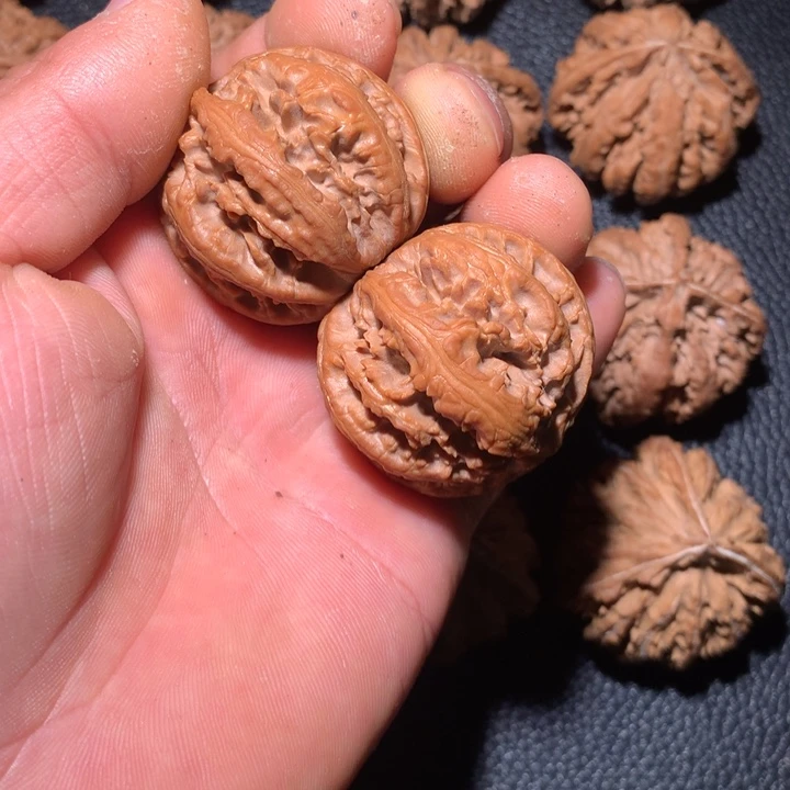 吊坠文玩核桃G*秦岭野生文玩核桃