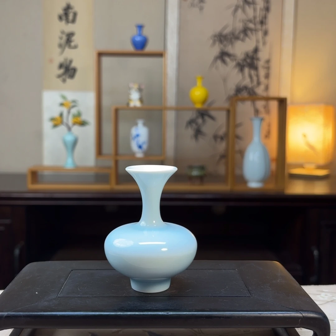 摆件美好的群像是一