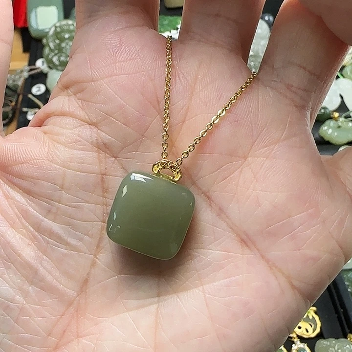 颈饰银S925镶嵌和田玉S****y