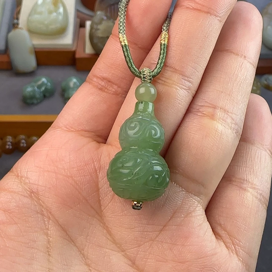 【闪购商品】和田玉（碧玉）颈饰未镶嵌