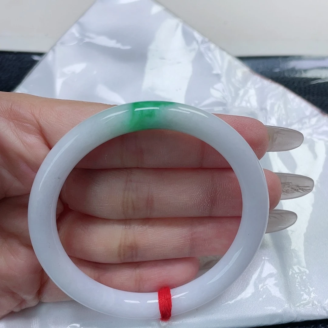 未镶嵌手镯（圆镯）翡翠缅甸翡翠54