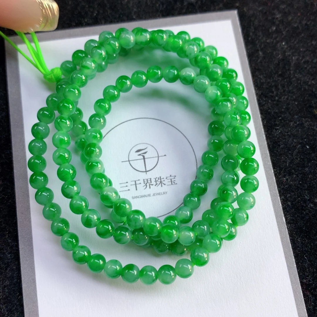 翡翠裸石145克/网红了4.05