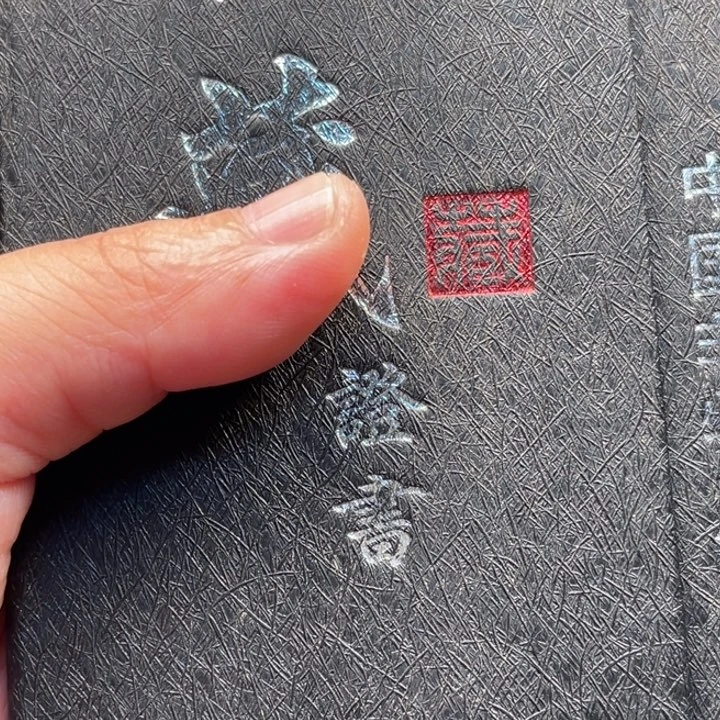 橄榄核吊坠炫****行橄榄核