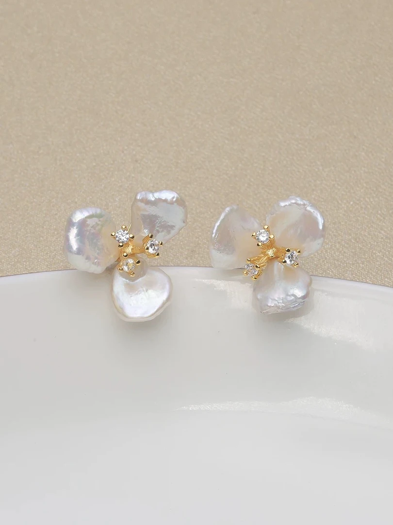 巴洛克花瓣耳钉轻奢时尚手工设计耳饰