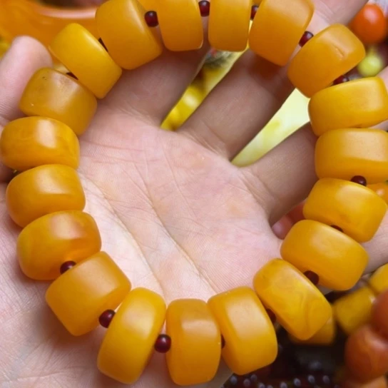 琥珀未镶嵌手链蜜蜡