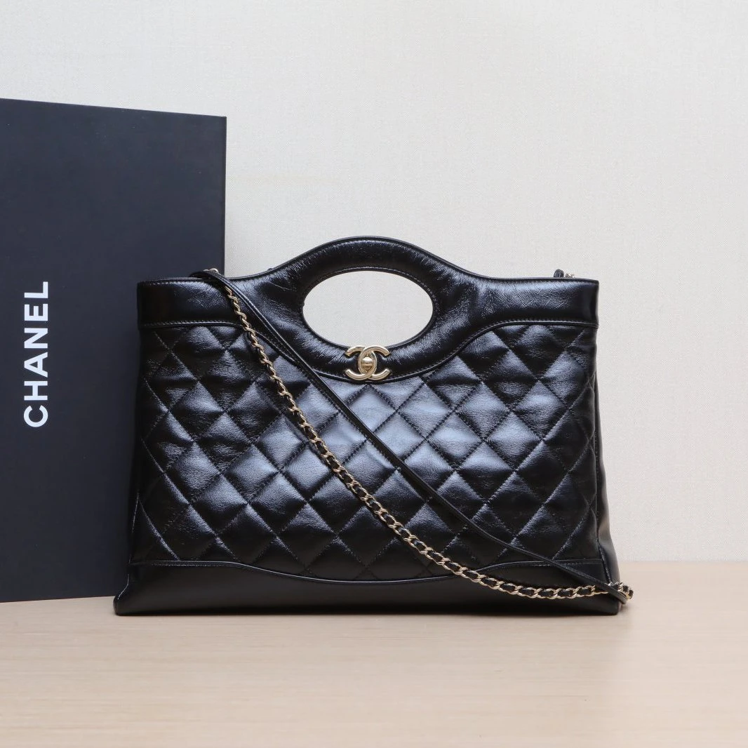 99新 Chanel/香奈儿 双攀/31Bag 中号 横版 黑 皮革 芯片 金扣