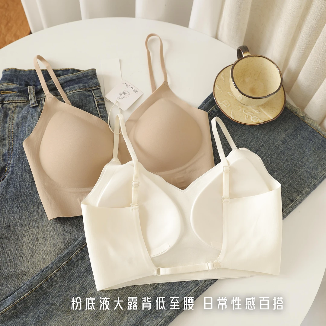 MANNIY/“粉底液大露背”超薄百搭粉底液无痕一片式聚拢防外扩5169