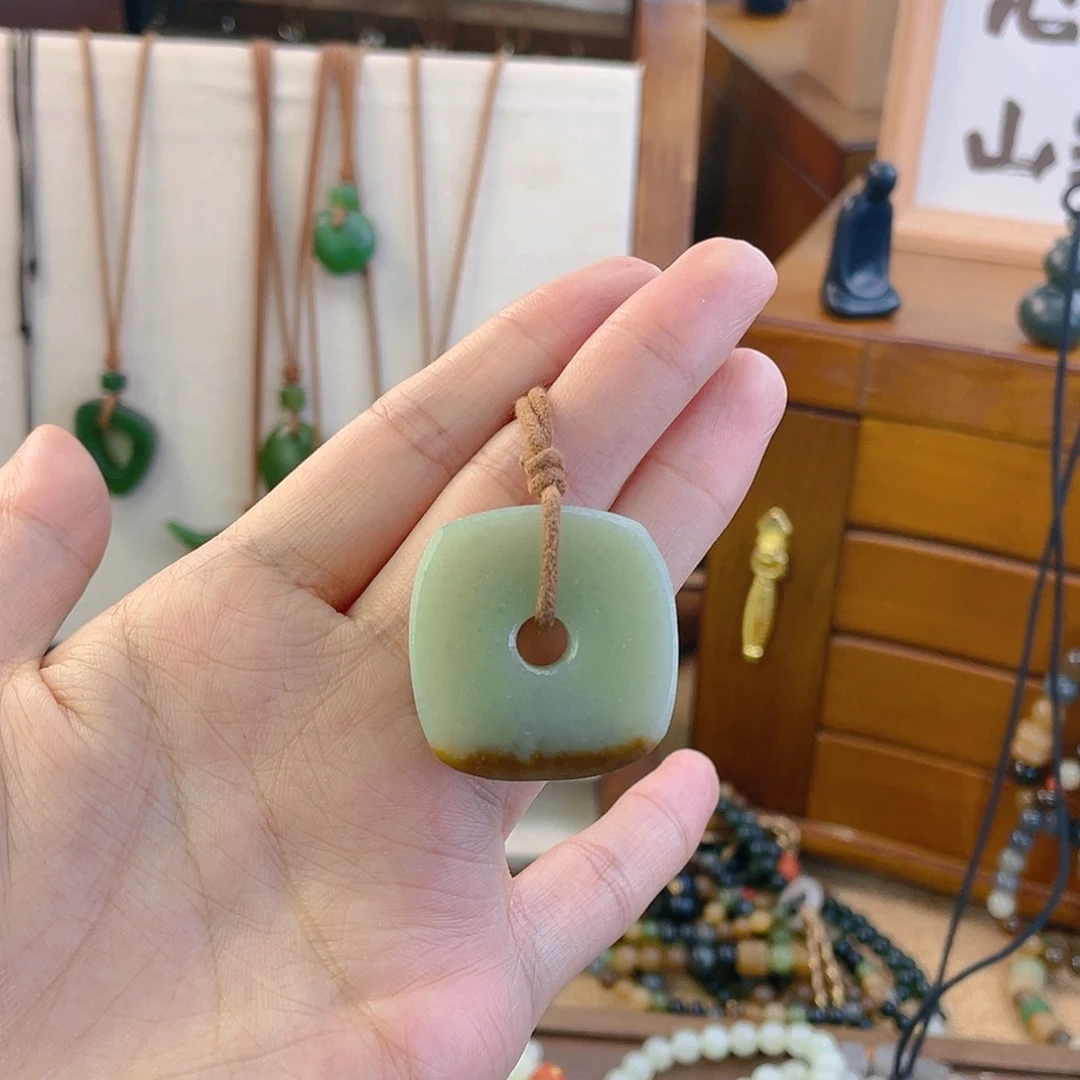 【闪购商品】手链未镶嵌和田玉