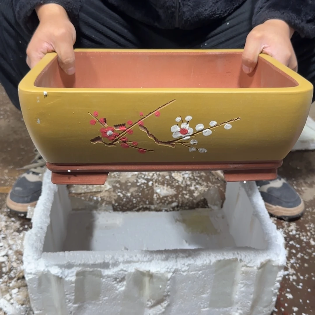 紫砂花盆瑕疵和瑕疵都