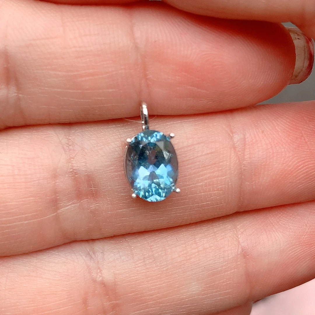 海蓝宝石颈饰18K金镶嵌超级圣玛利海蓝宝1.68克拉18k金