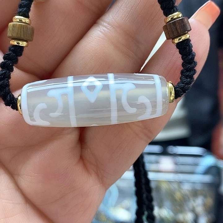 玛瑙/玉髓颈饰合金