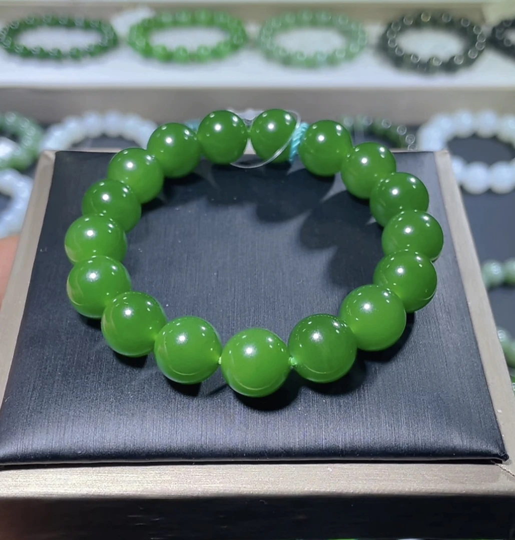 【藏品级】天然和田玉俄碧七号矿坑正阳绿无暇手串12mm满绿满色