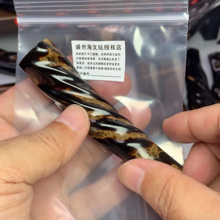 哈***喽橄榄核其他海柳烟嘴海柳烟嘴