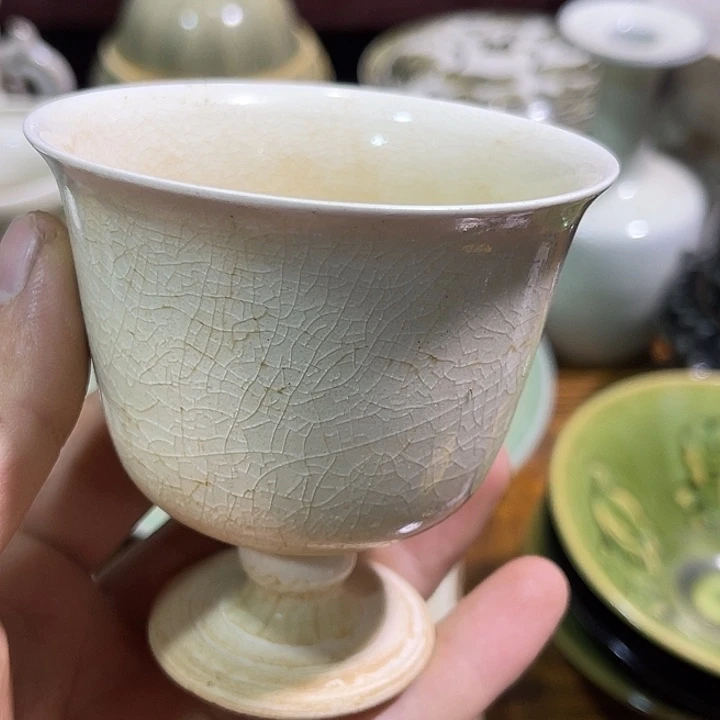 盛***今瓷片瓷器。。。。。。瓷瓶