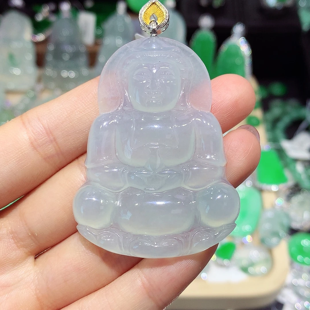 颈饰18K金镶嵌翡翠观音