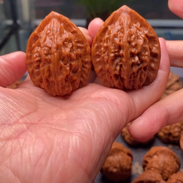 M***S文玩核桃把件大红袍