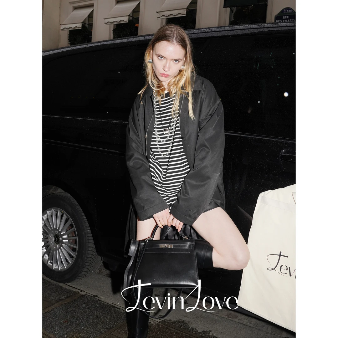 挺阔黑色风衣 LEVIN LOVE 设计师款A002JK1182