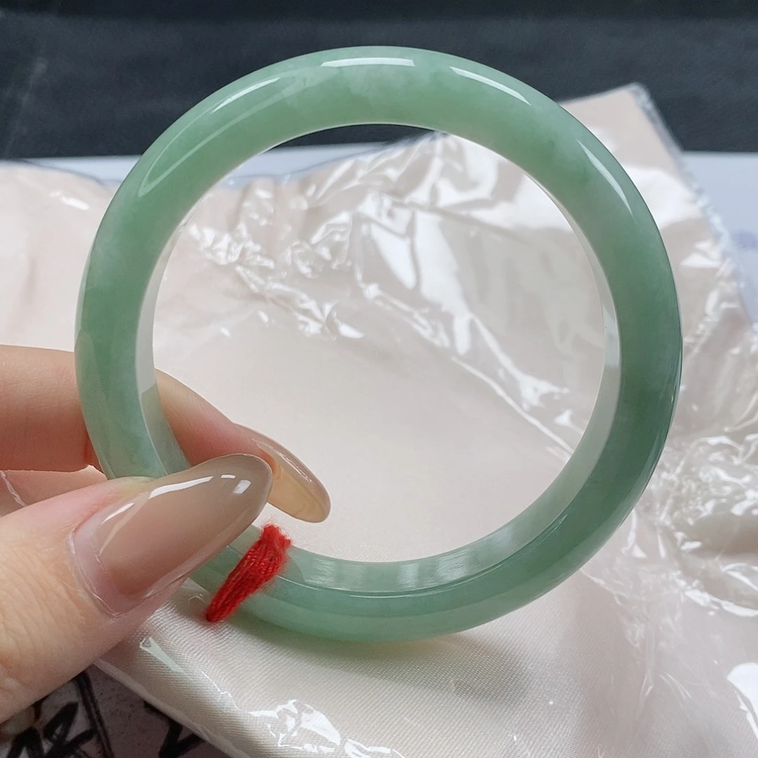 【闪购商品】翡翠手镯未镶嵌339号