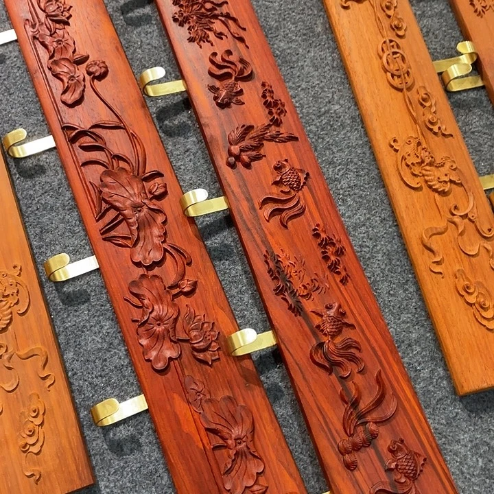 上***司非洲紫檀（红花梨）2荷花加金鱼勾