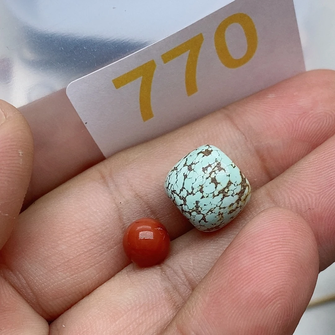 未镶嵌南红玛瑙珠宝奇石