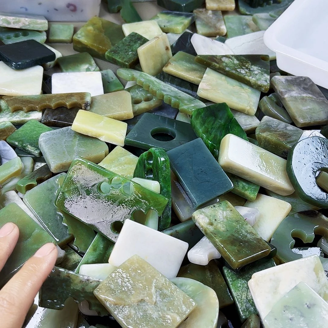 和田玉（糖玉）未镶嵌珠宝半成品