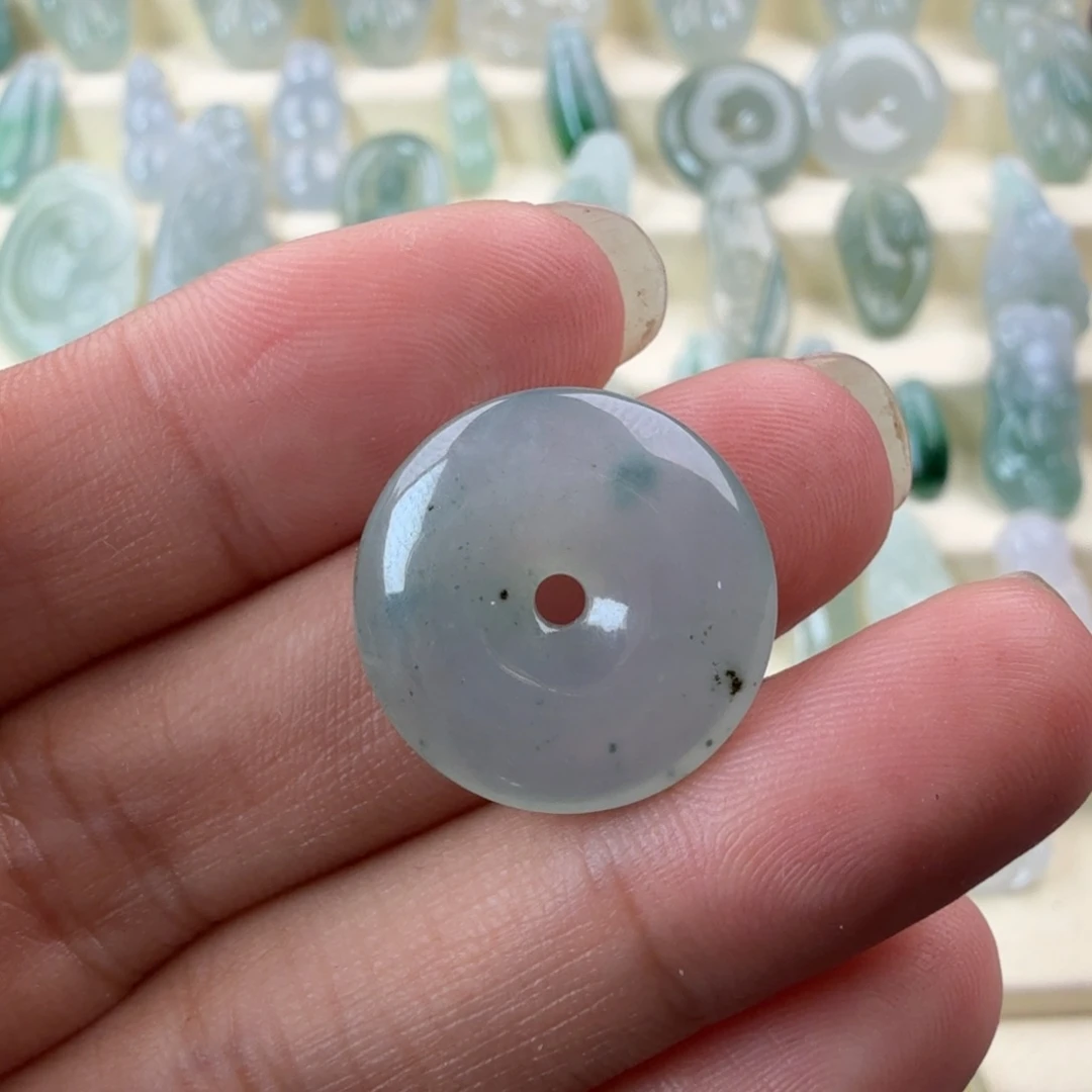 翡翠未镶嵌项链翡翠