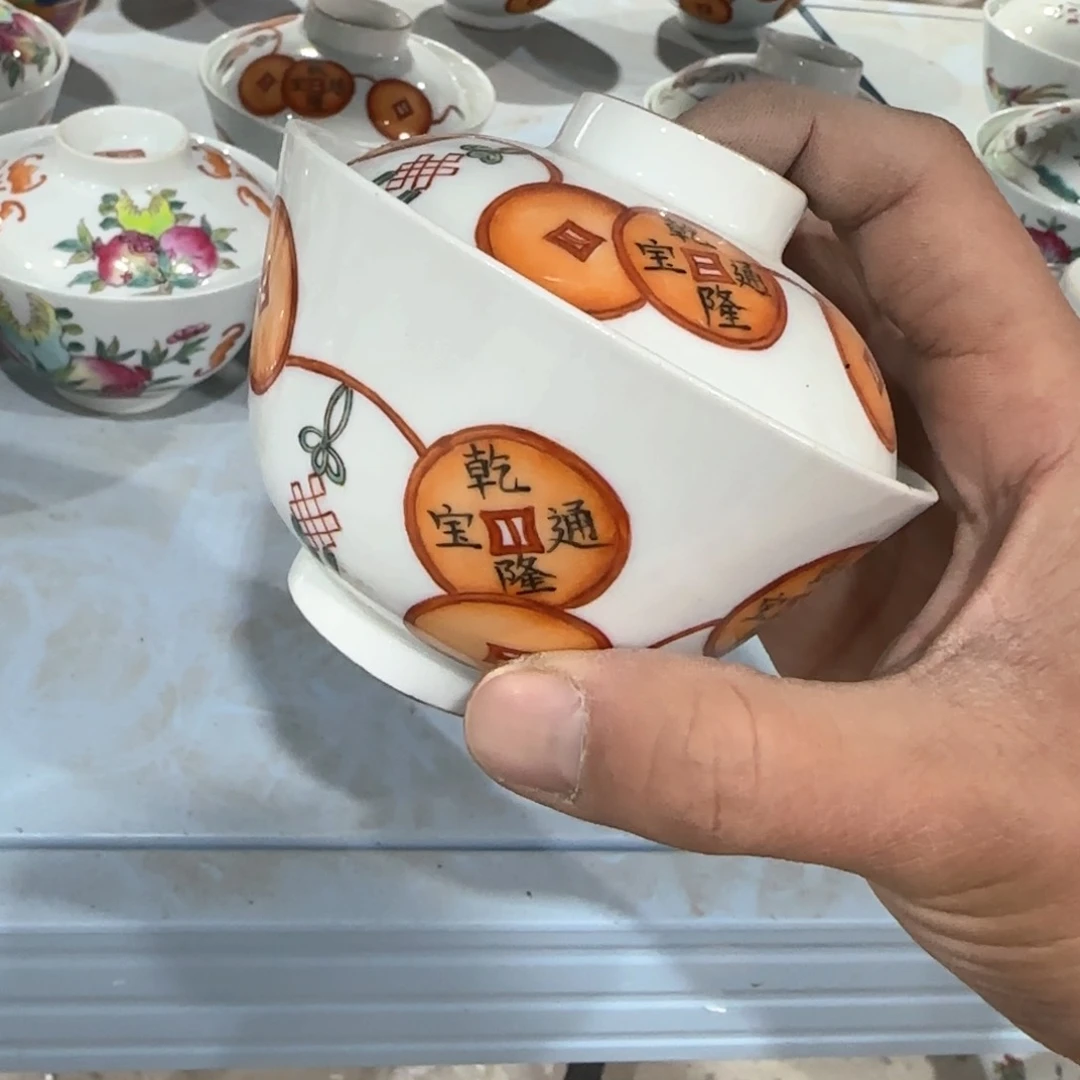 瓷片瓷器和器皿为重点发展
