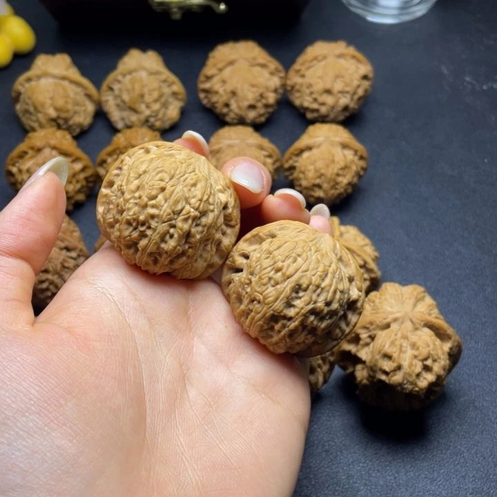 吊坠文玩核桃41绣球