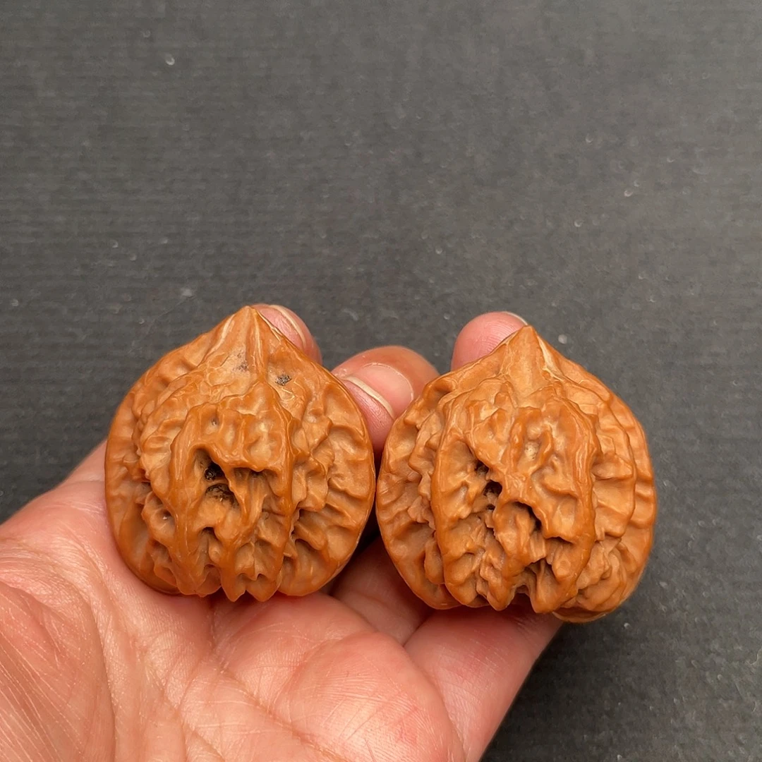 老***王桃核把件40×39×41全品头茬曹大龙A474