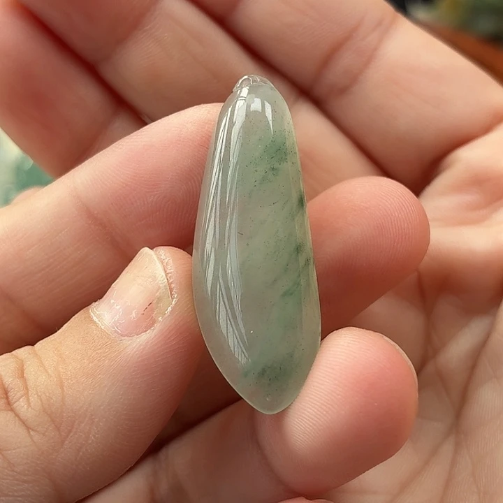 翡翠未镶嵌颈饰天然翡翠a货