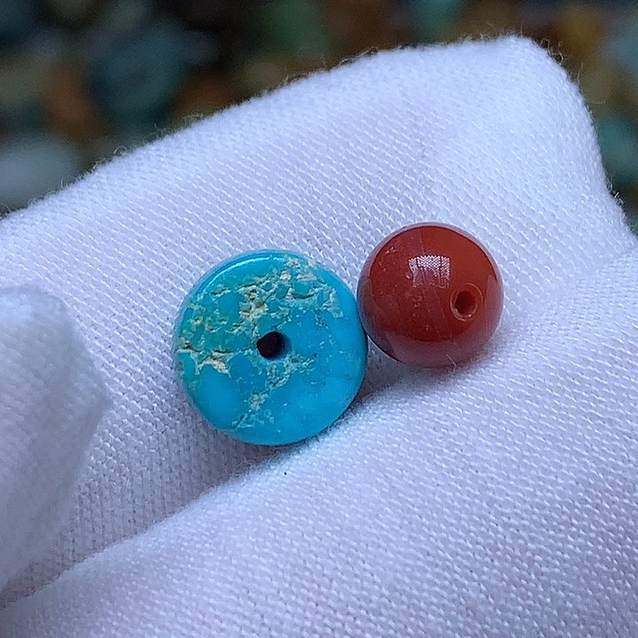 南红玛瑙未镶嵌珠宝奇石