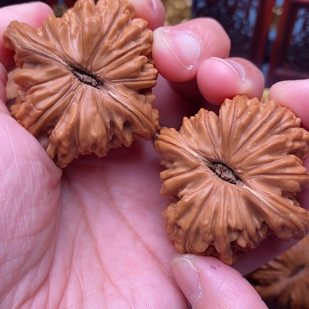 把件文玩核桃毕业全品绝配 汉高楼46尺