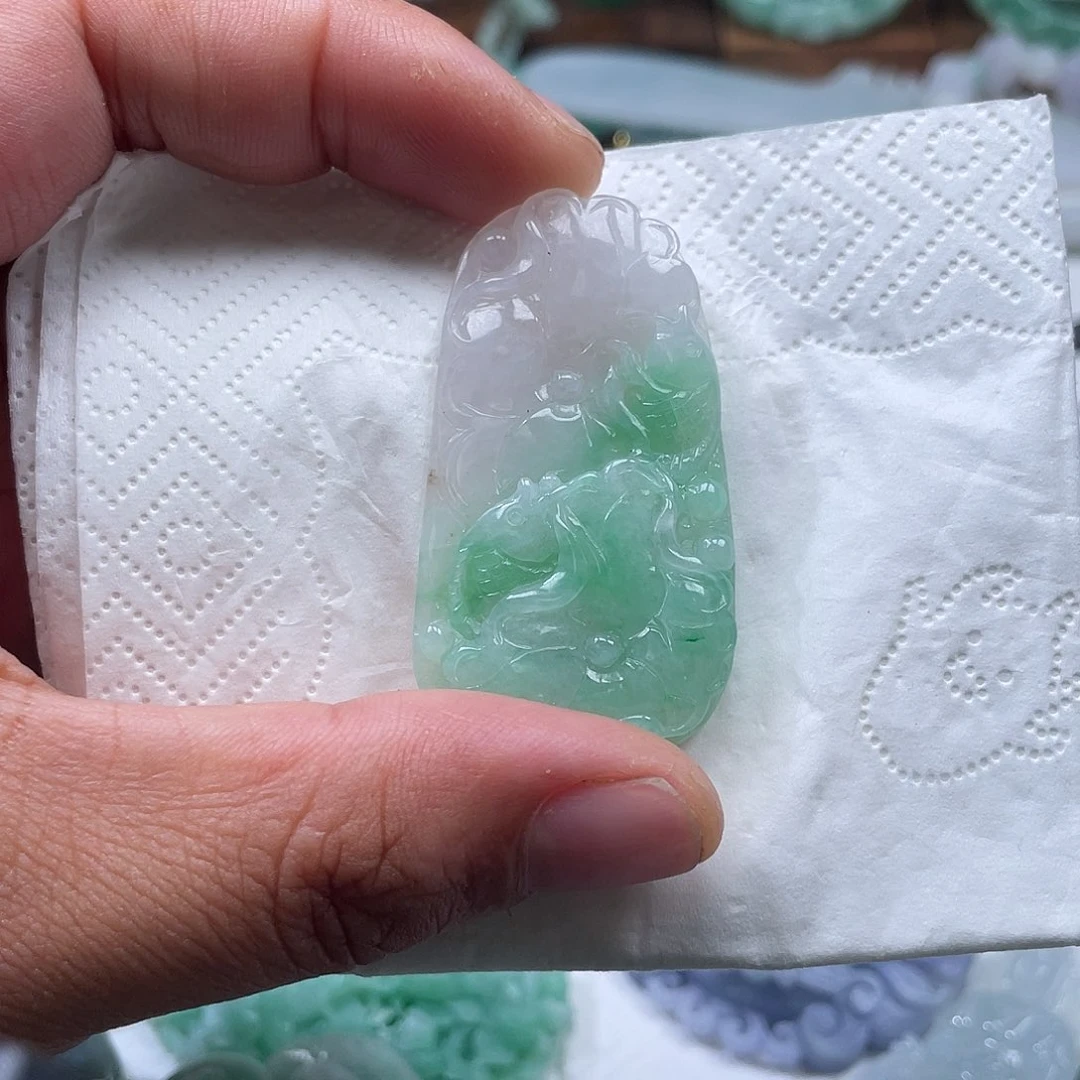 颈饰未镶嵌翡翠紫*