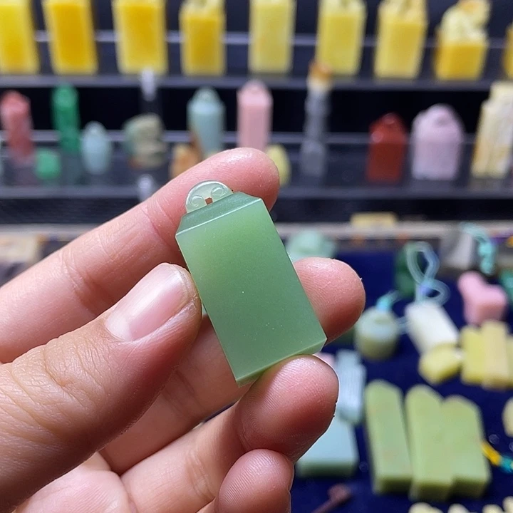 青田石印石苹果绿如意