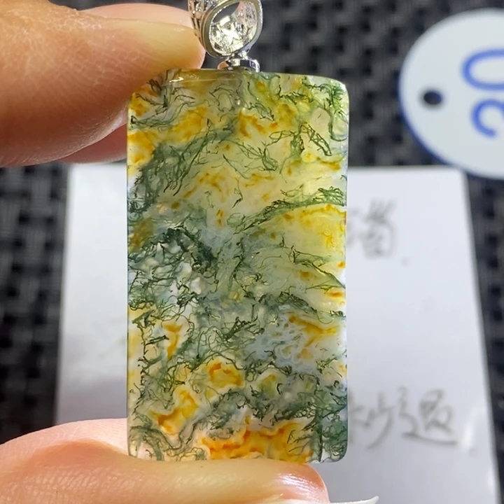 未镶嵌颈饰玛瑙/玉髓阿*