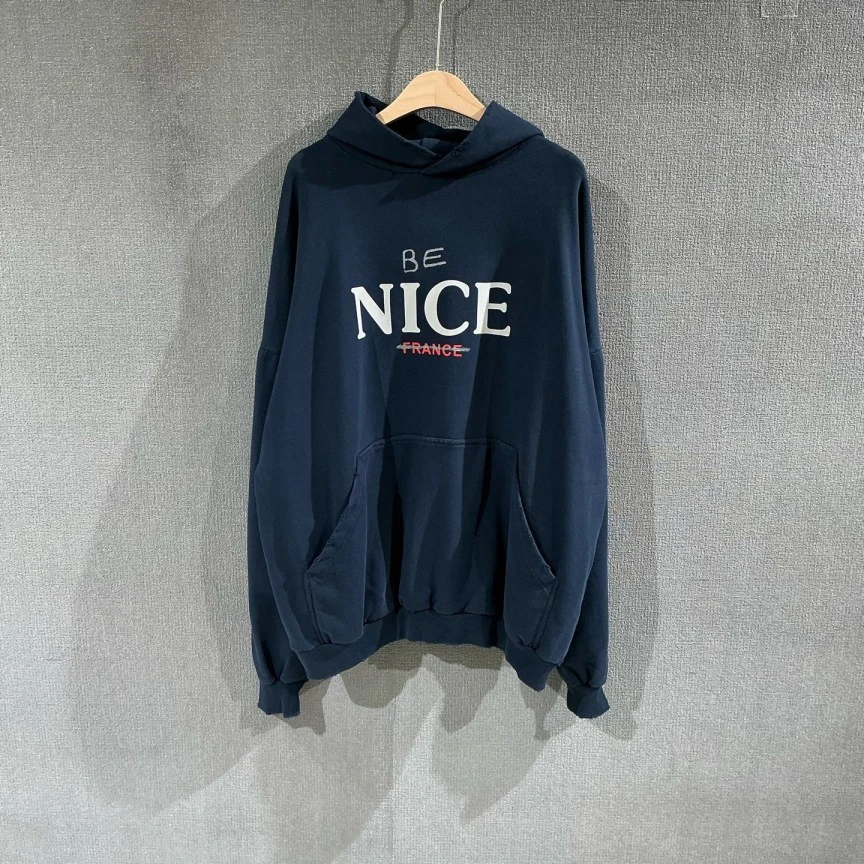 未使用 Balenciaga/巴黎世家 （pm）NICE帽衫 全新带吊2码/6298