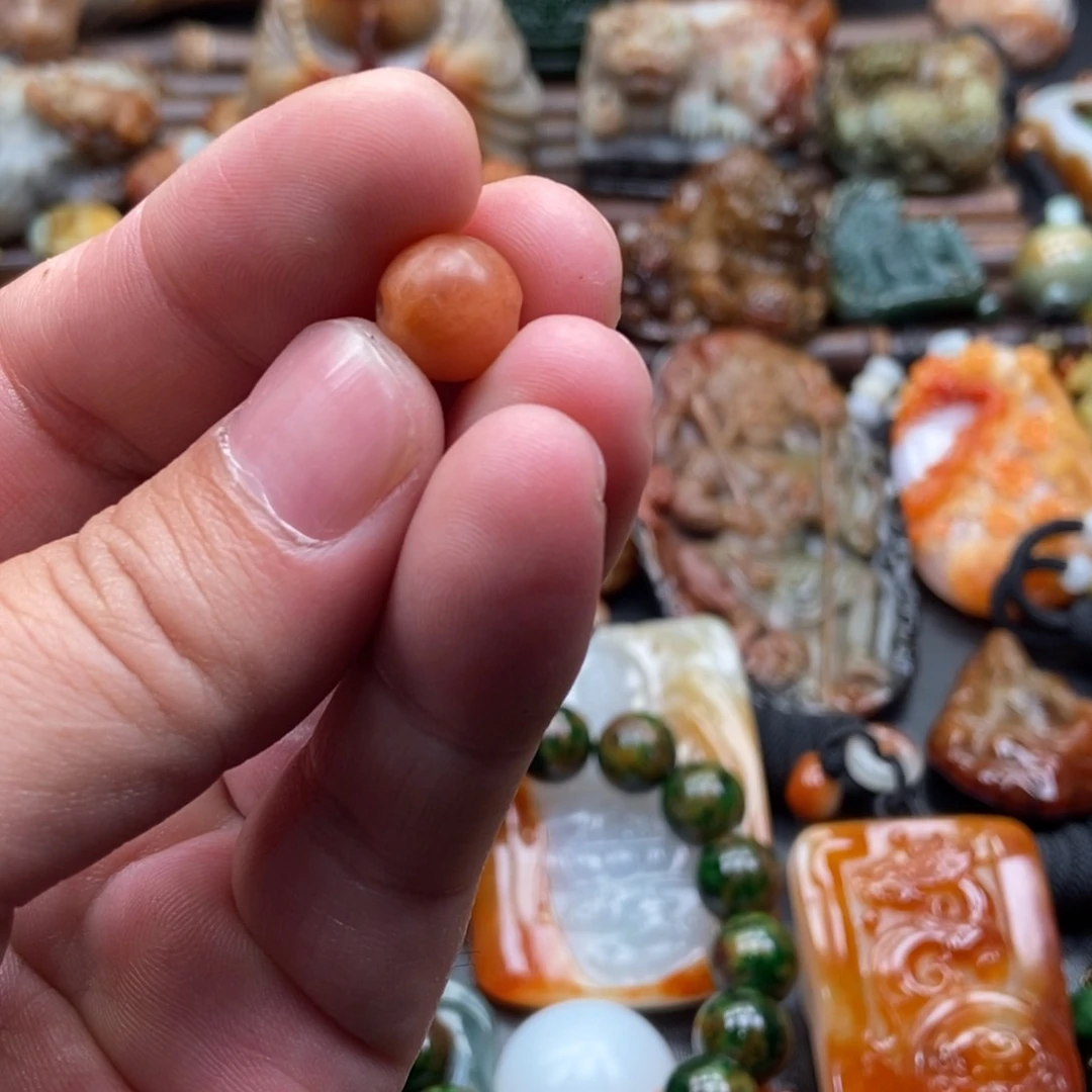 翡翠未镶嵌吊坠(不含链)上****勺翡翠珠子