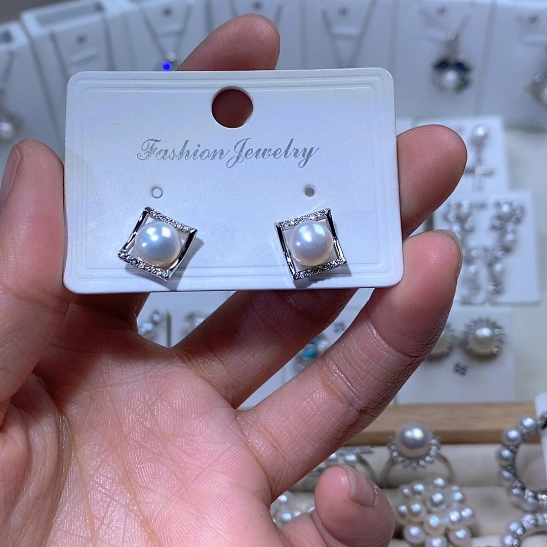 耳饰淡水珍珠未镶嵌