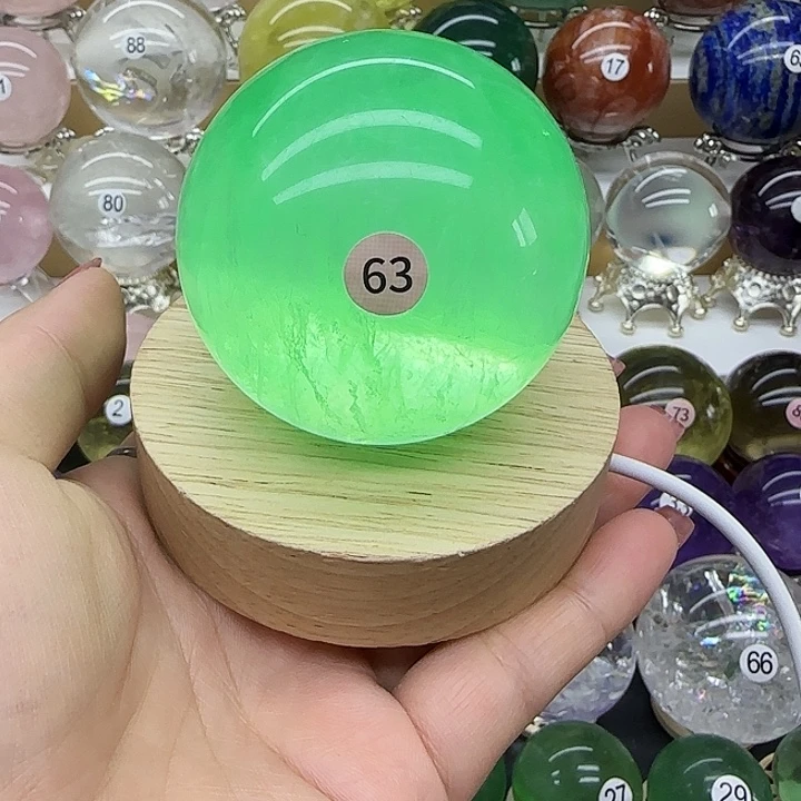 未镶嵌水晶珠宝半成品