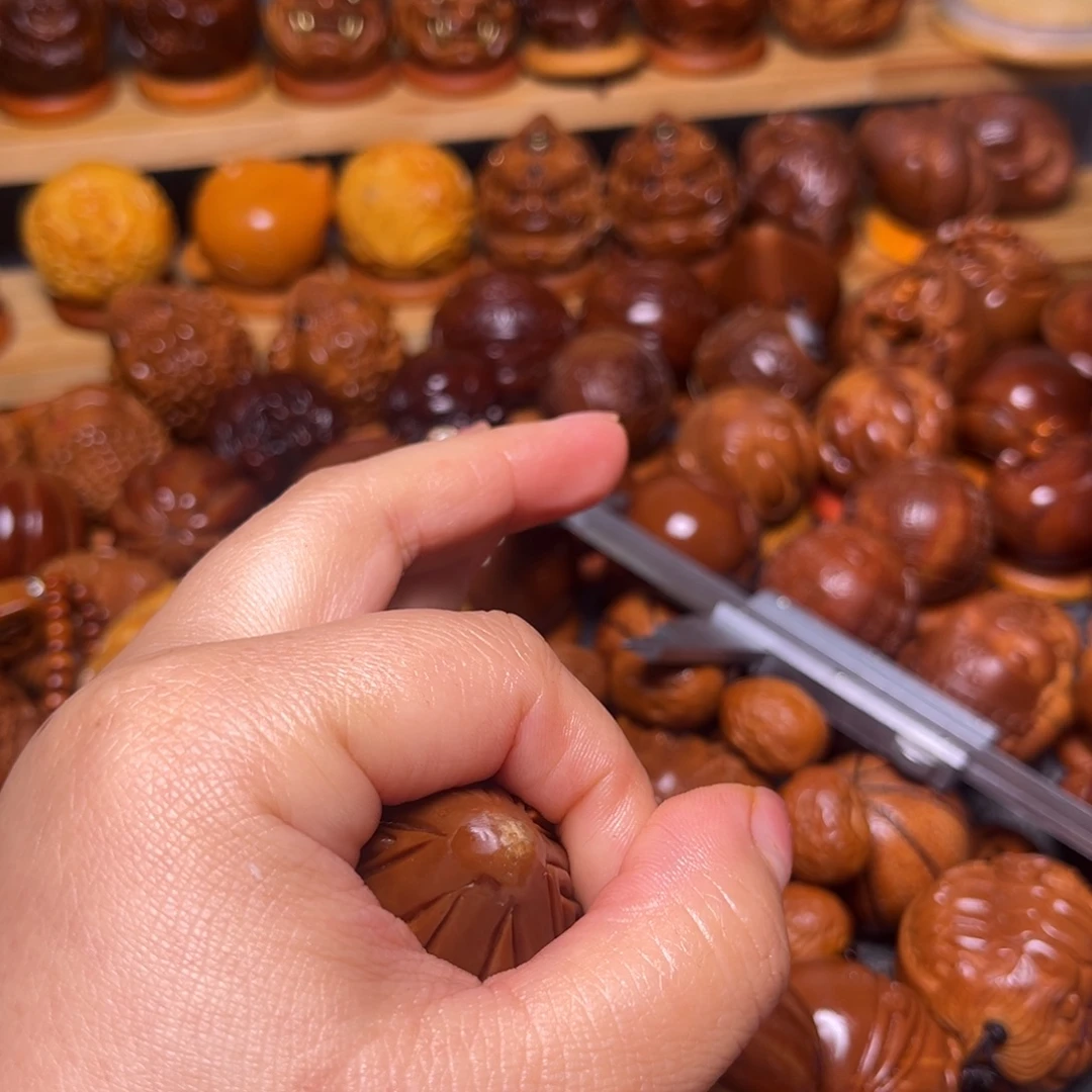 橄榄核把件大六面