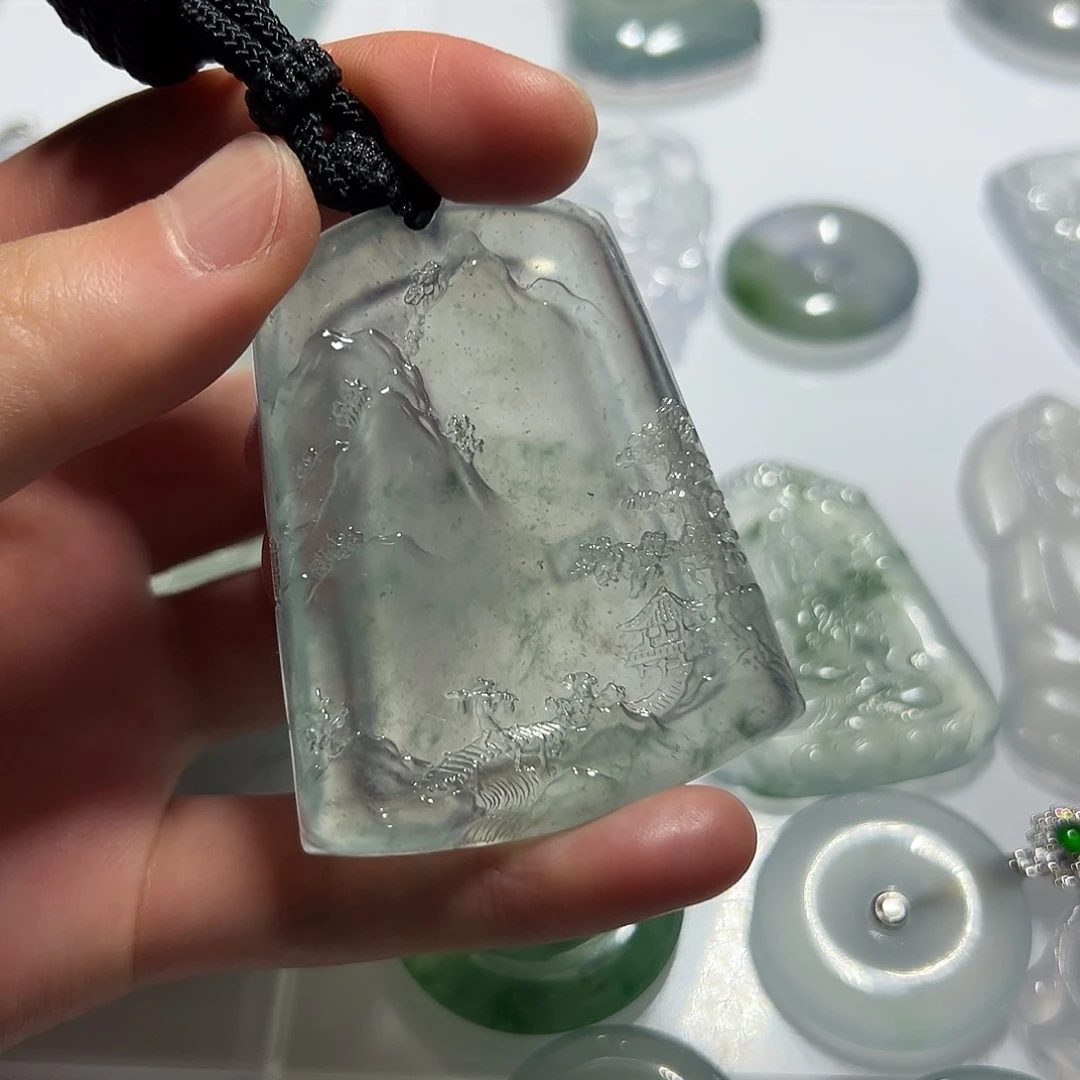 未镶嵌定制翡翠挂件